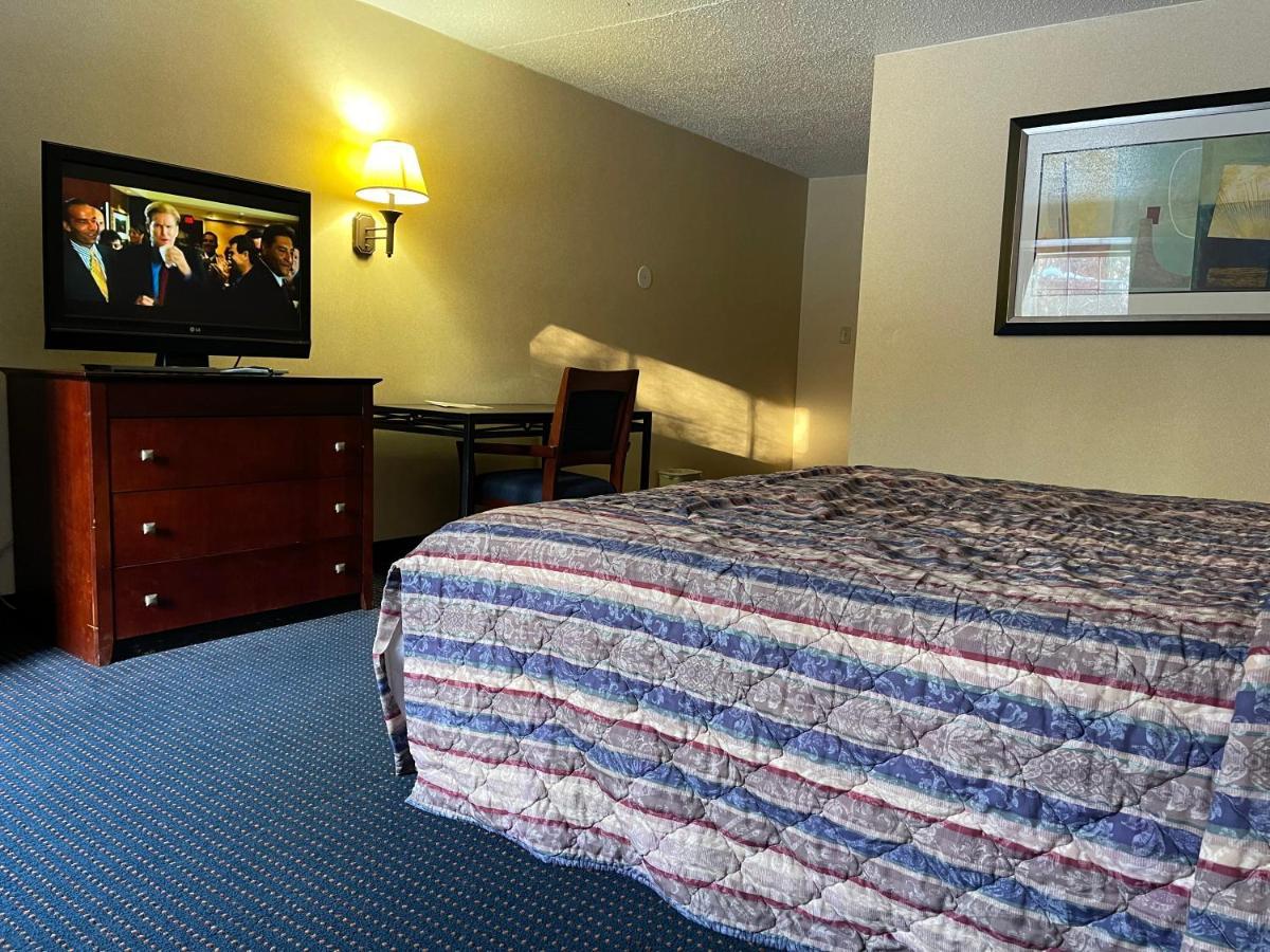 Budget Inn Temple Hills Ngoại thất bức ảnh