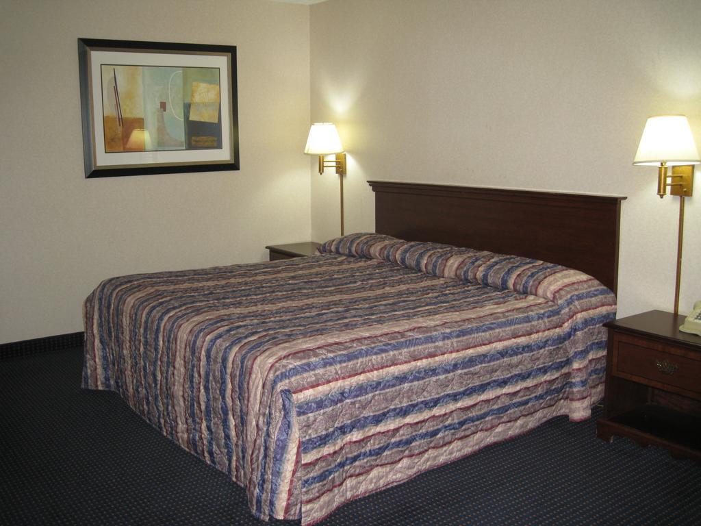 Budget Inn Temple Hills Ngoại thất bức ảnh